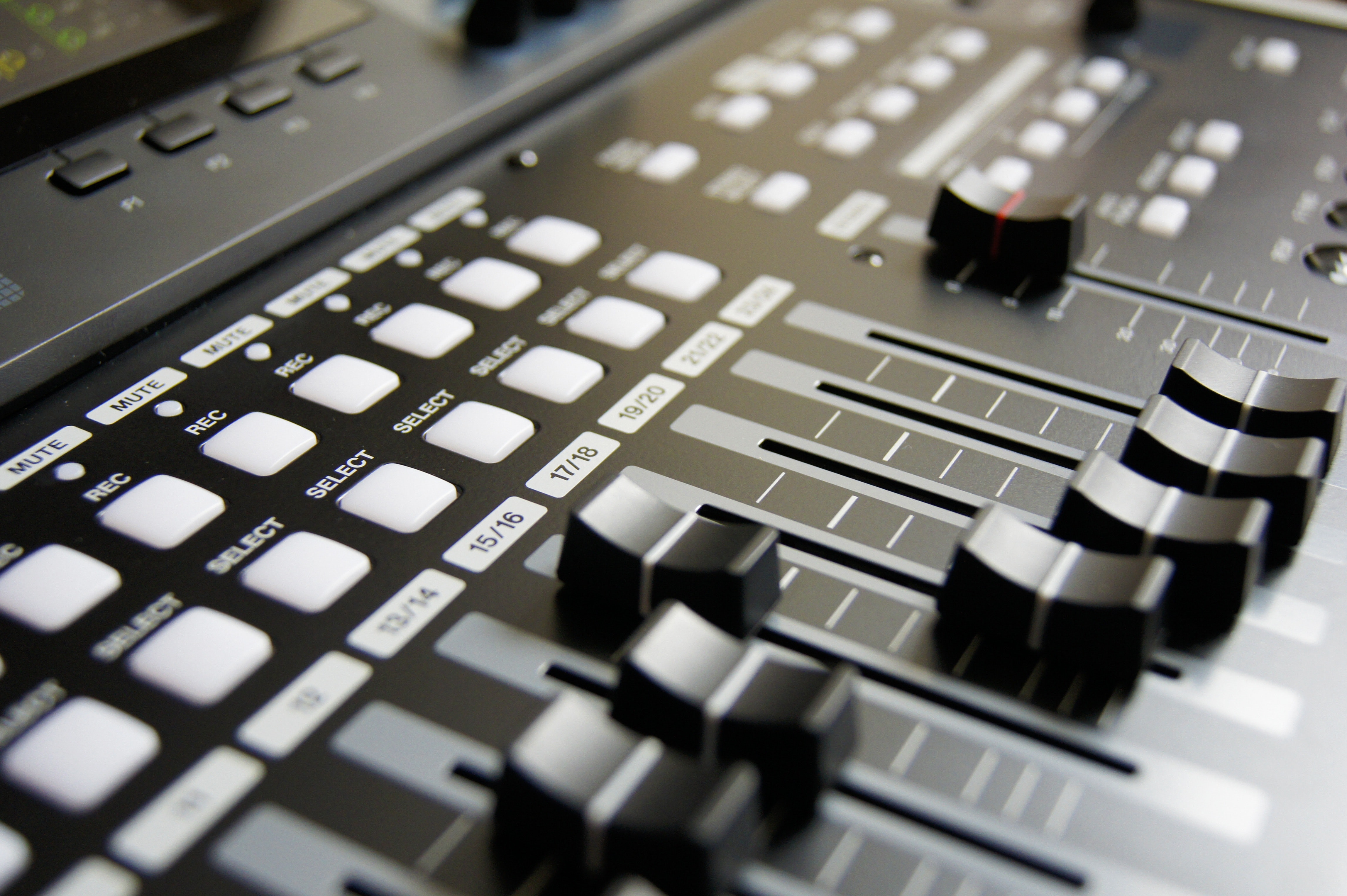 Våd halv otte Helligdom How To Become a Sound Mixer | ProductionBase Community