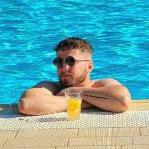 Kane Johnson,Content Producer