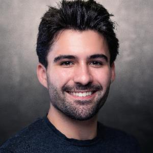 Christiaan Mitcalfe,Assistant Producer